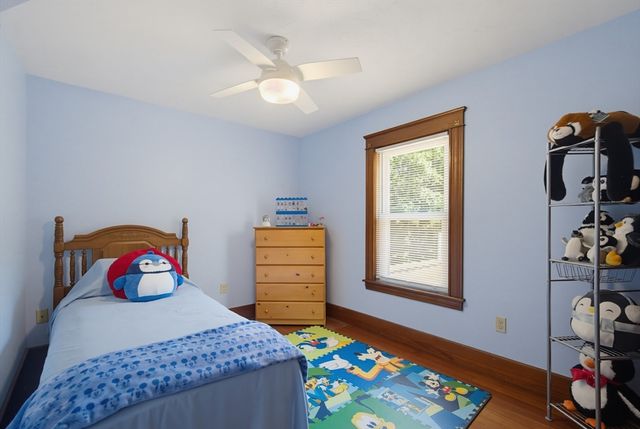 413 Goldthwaite Rd, Northbridge, MA 01588