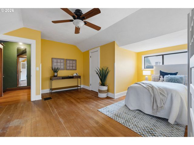 2747 Ne 15TH Ave, Portland, OR 97212