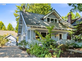 2747 Ne 15TH Ave, Portland, OR 97212