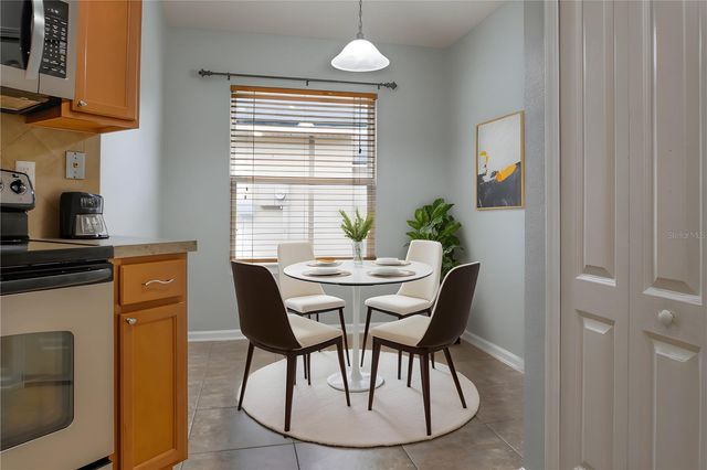 241 N ABERDEENSHIRE DRIVE, St Johns, FL 32259