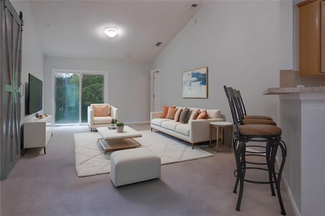 241 N ABERDEENSHIRE DRIVE, St Johns, FL 32259