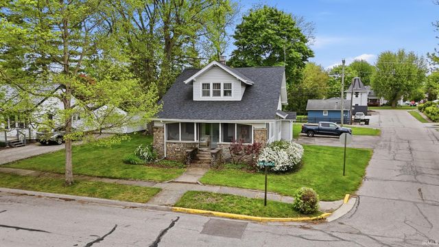 404 S Van Scoyoc Street, Avilla, IN 46710
