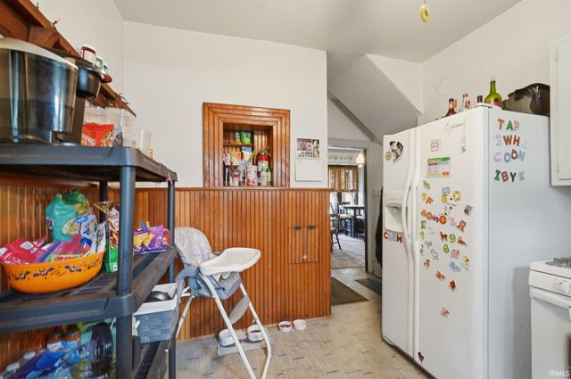 404 S Van Scoyoc Street, Avilla, IN 46710