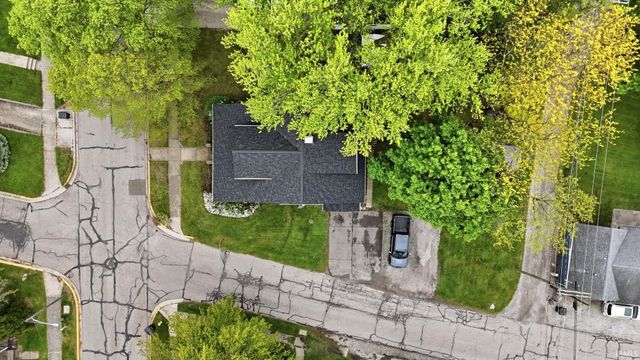 404 S Van Scoyoc Street, Avilla, IN 46710