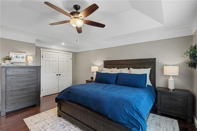 8908 LAMAR Avenue, Overland Park, KS 66207
