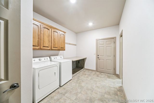 11069 S 55th Place, Sapulpa, OK 74066