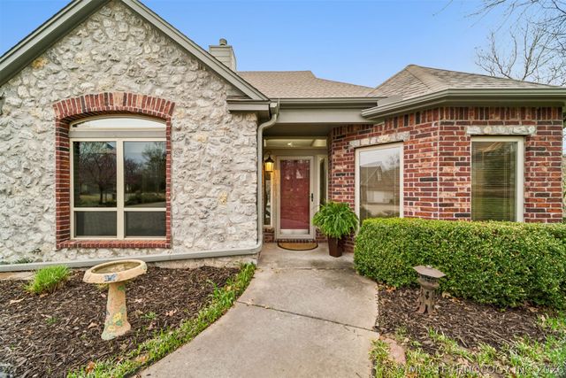 11069 S 55th Place, Sapulpa, OK 74066