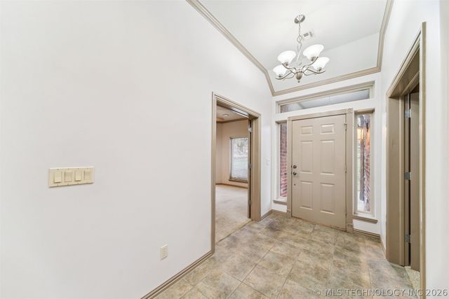 11069 S 55th Place, Sapulpa, OK 74066