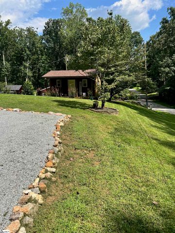 121 Spring Valley Road, Pickens, SC 29671