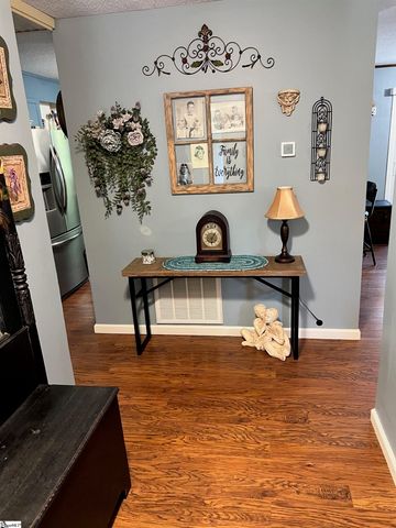 121 Spring Valley Road, Pickens, SC 29671