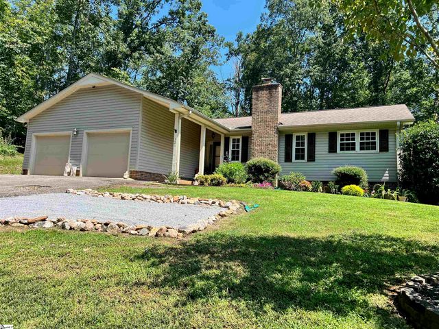 121 Spring Valley Road, Pickens, SC 29671