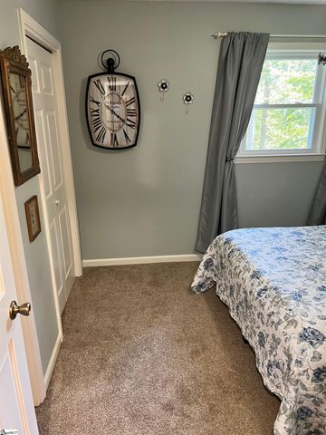 121 Spring Valley Road, Pickens, SC 29671