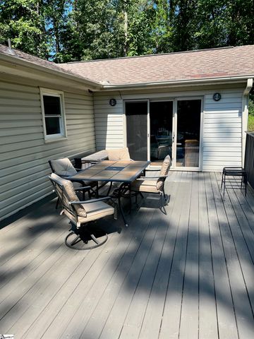 121 Spring Valley Road, Pickens, SC 29671