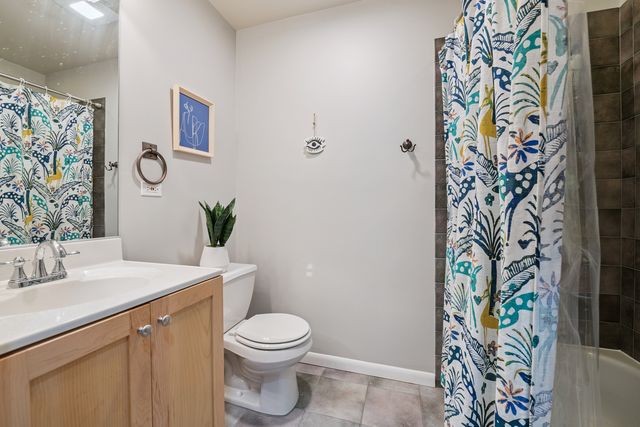 1928 N Kedzie Avenue 306, Chicago, IL 60647