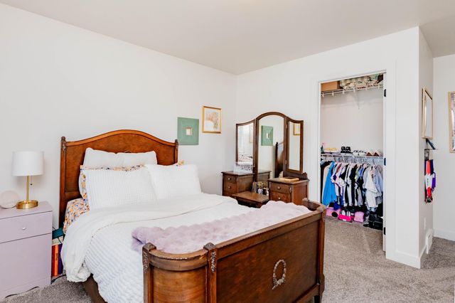 5488 11th Street W, West Fargo, ND 58078