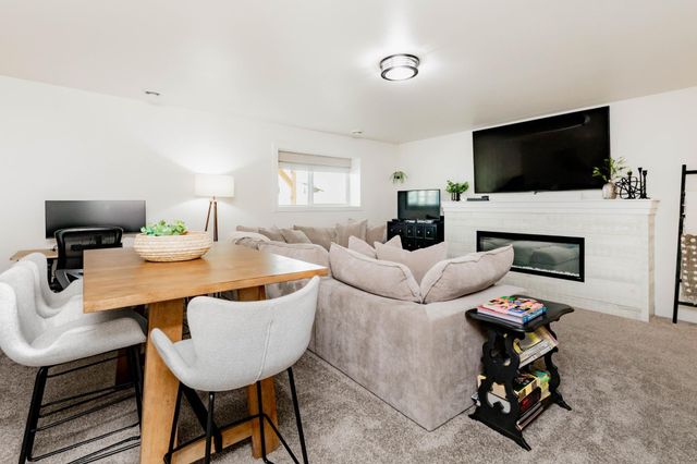 5488 11th Street W, West Fargo, ND 58078