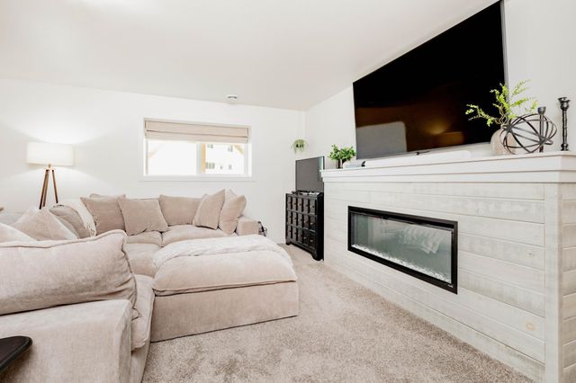5488 11th Street W, West Fargo, ND 58078