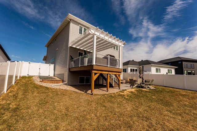 5488 11th Street W, West Fargo, ND 58078