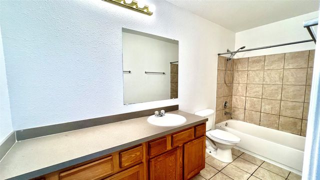 4503 Fortuna Street, Fort Worth, TX 76119