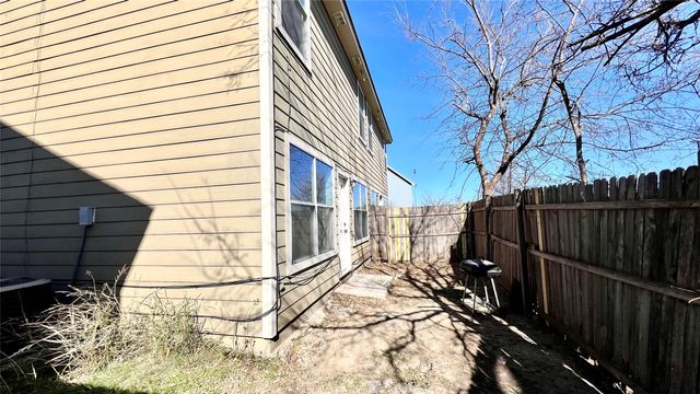4503 Fortuna Street, Fort Worth, TX 76119