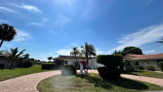 5728 S Bayberry Lane, Tamarac, FL 33319