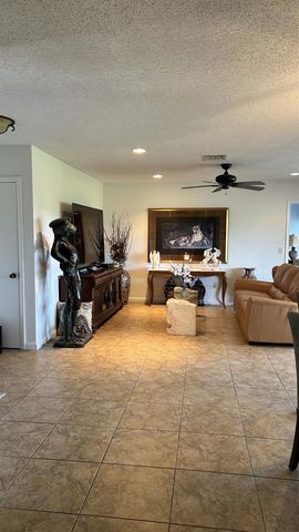 5728 S Bayberry Lane, Tamarac, FL 33319