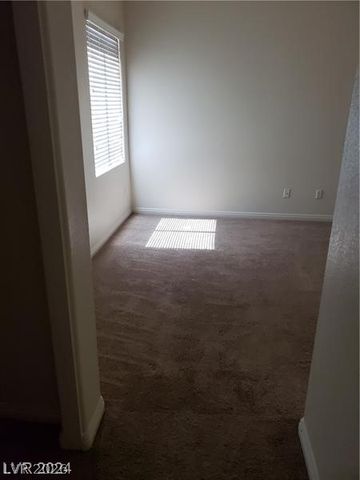 206 Valerian Street, Henderson, NV 89015