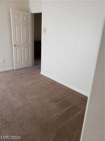 206 Valerian Street, Henderson, NV 89015