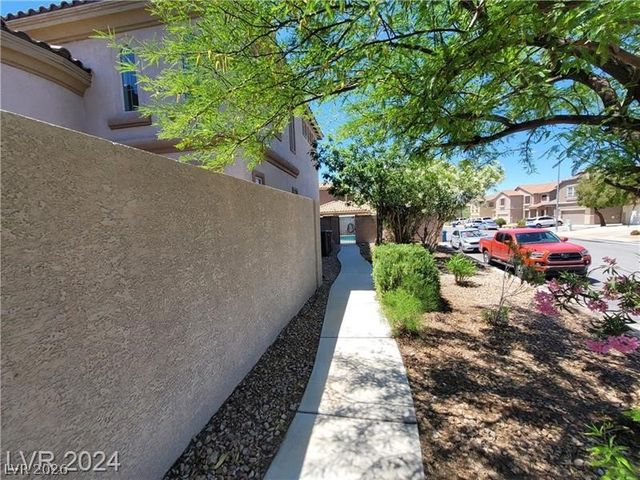 206 Valerian Street, Henderson, NV 89015