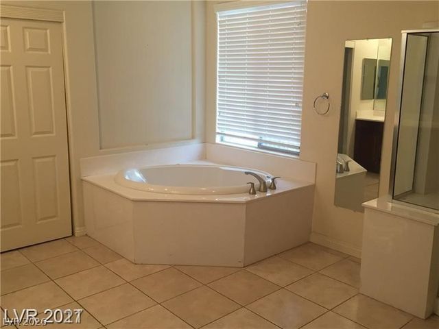 206 Valerian Street, Henderson, NV 89015