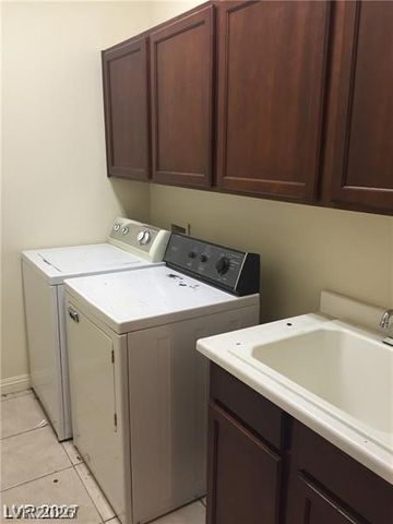 206 Valerian Street, Henderson, NV 89015