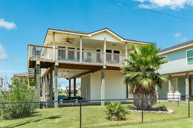 23171 Fresca Street, Galveston, TX 77554