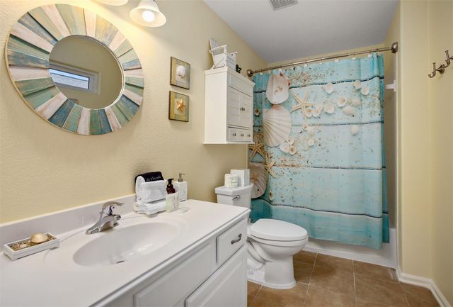 23171 Fresca Street, Galveston, TX 77554