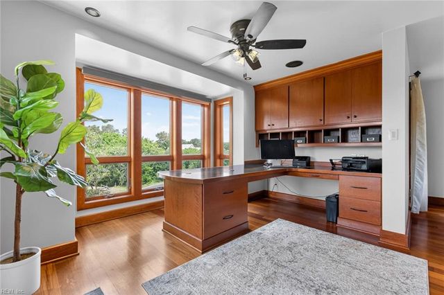 2232 Sandpiper RD, Virginia Beach, VA 23456