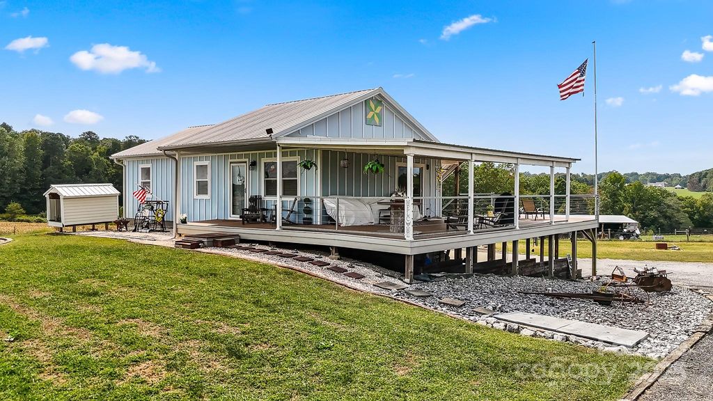 6042 Heavner Road, Vale, NC 28168