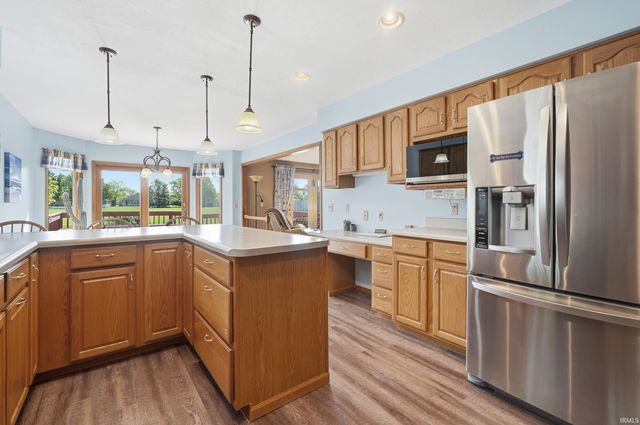 415 Ridge Hill Place, Fort Wayne, IN 46804