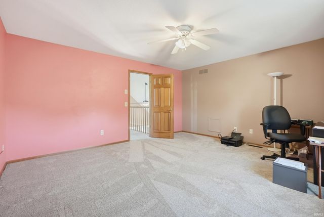 415 Ridge Hill Place, Fort Wayne, IN 46804
