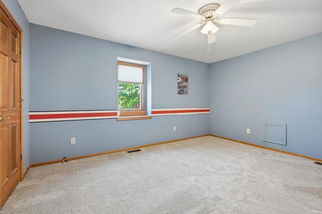 415 Ridge Hill Place, Fort Wayne, IN 46804