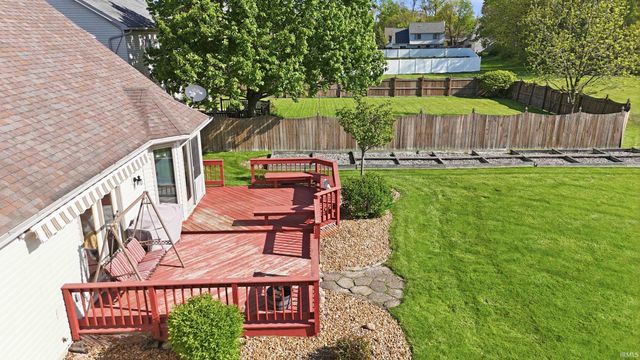 415 Ridge Hill Place, Fort Wayne, IN 46804