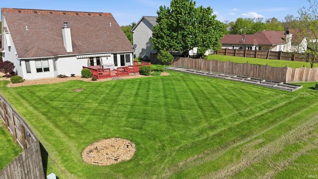 415 Ridge Hill Place, Fort Wayne, IN 46804