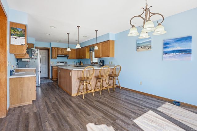 415 Ridge Hill Place, Fort Wayne, IN 46804