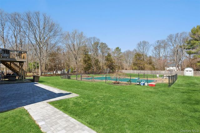 23 Southfield Road, Middle Island, NY 11953