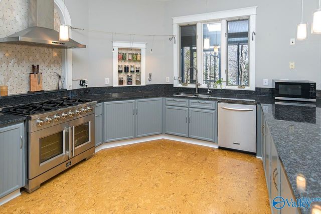 305 Boulder Trail, Gurley, AL 35748