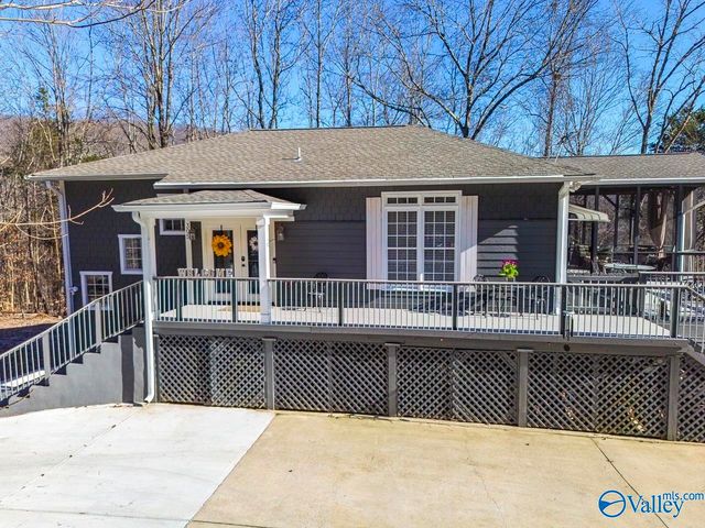 305 Boulder Trail, Gurley, AL 35748