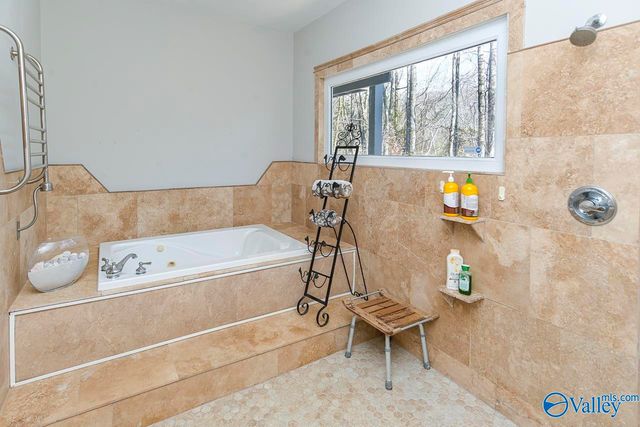 305 Boulder Trail, Gurley, AL 35748