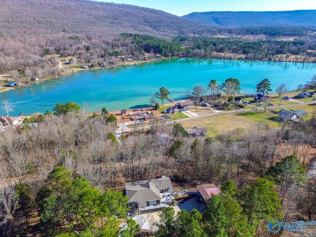 305 Boulder Trail, Gurley, AL 35748