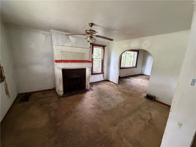 130 Carr Ave, Menallen Twp, PA 15468