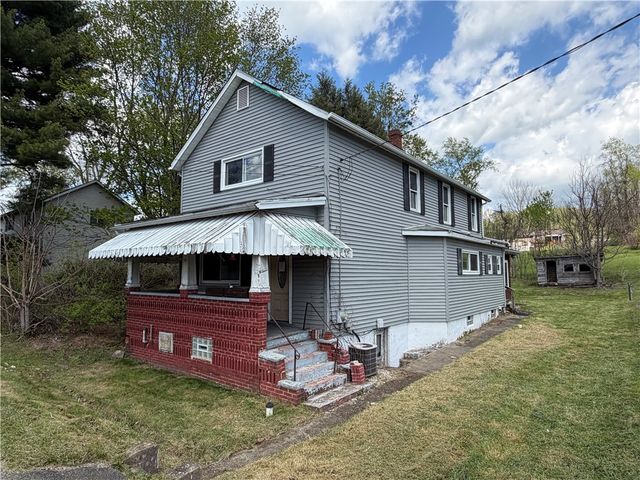 130 Carr Ave, Menallen Twp, PA 15468