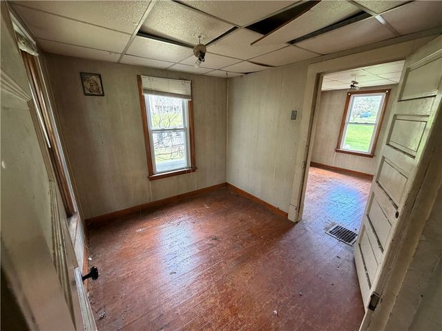 130 Carr Ave, Menallen Twp, PA 15468