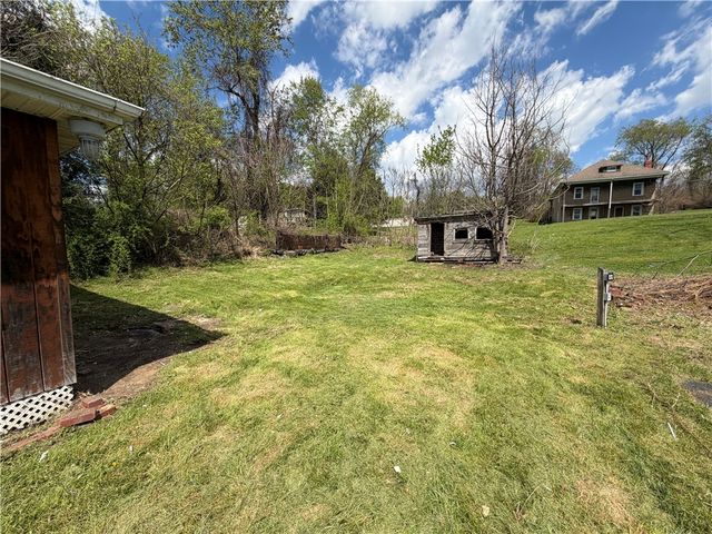 130 Carr Ave, Menallen Twp, PA 15468